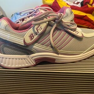 Ortho-feet women’s 10.5